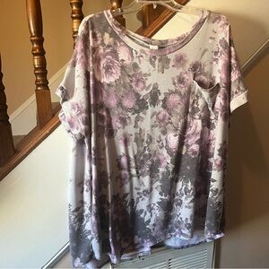 Sew In love Purple & gray floral print top plus size